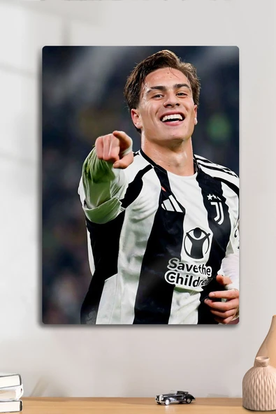 Metal Baskı, Kenan Yıldız Juventus, Juve - Parlak Dekoratif Sporcu Duvar Tablosu