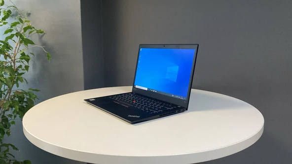 Lenovo Thınkpad T14S Gen1 Notebook İ7 10510U 16Gb Lpddr4 256Gb M2 Ssd 14"Fhd Ips Bx Laptop 2.El - 2