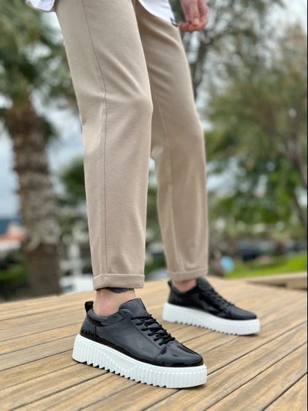 ET8104 Yüksek Siyah Taban Rugan Bağcıklı Erkek Ayakkabı ürün görseli