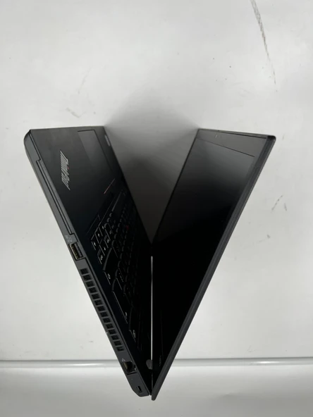 Lenovo Thinkpad T490 İntel İ5-8265 İşlemci 16 Gb Ram 256 M2 SSD W11/Pro - 6