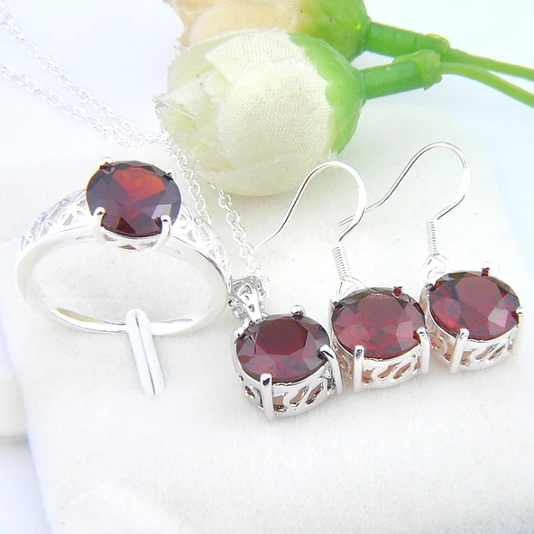 Kırmızı Garnet Gümüş Takı Seti - Yüzük Boyutu 7