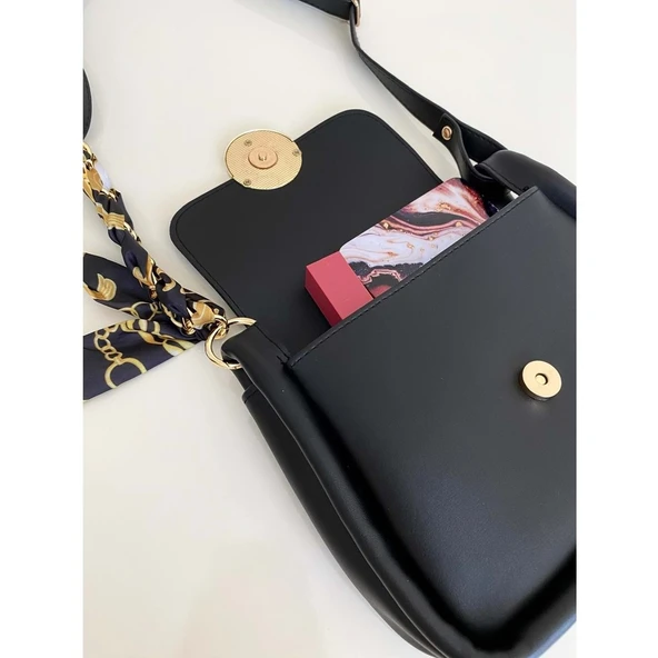 Fularlı Yumuşak Deri Mıknatıs Kapaklı Tek Göz Çanta - 3