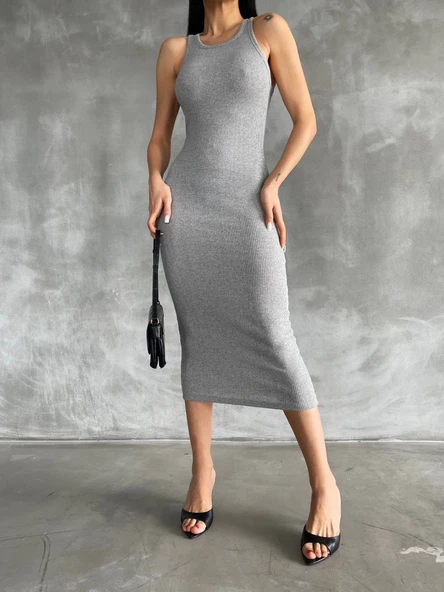 Halter elbise - 4