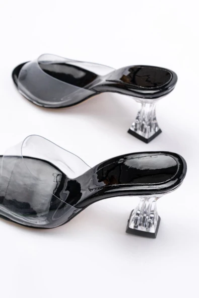 Siyah Rugan Şeffaf Bantlı Şeffaf Topuklu Yuvarlak Burunlu Kadın Terlik - Resim 5