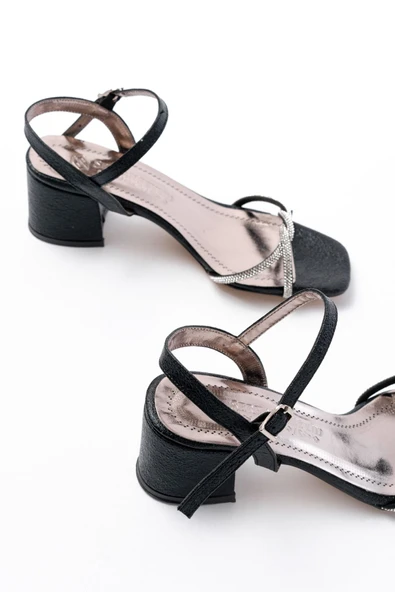 Kadın Siyah İnce Sarmal Bantlı Topuklu Ayakkabı - Resim 5