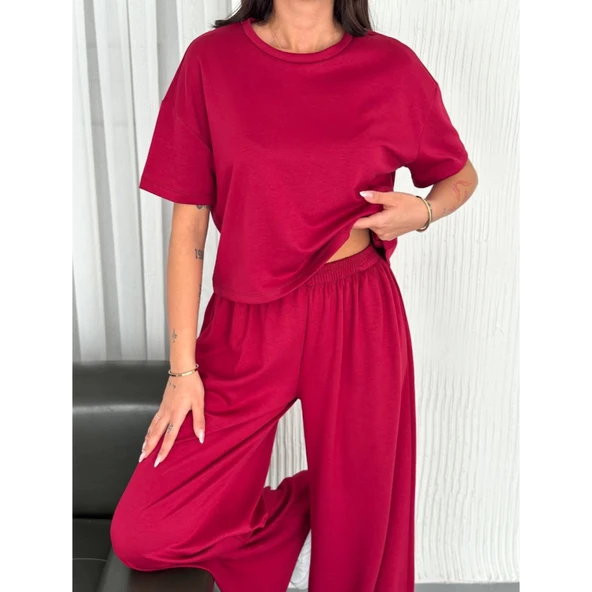 Lucky Life Lucky Life Kadın Yumuşak Dokulu Kumaş Bisiklet Yaka T-shirt Bol Paça Pantalon Ikili Takım -Bordo - 2