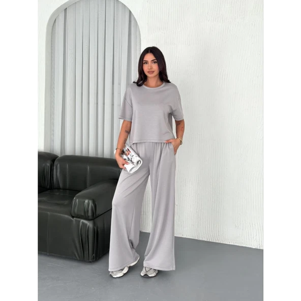 Lucky Life Lucky Life Kadın Yumuşak Dokulu Kumaş Bisiklet Yaka T-shirt Bol Paça Pantalon Ikili Takım - Boyalı Gri - 4