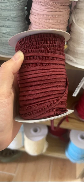 Ahşap Detaylı Bebek Giysi Lastiği - Bordo - 6mm