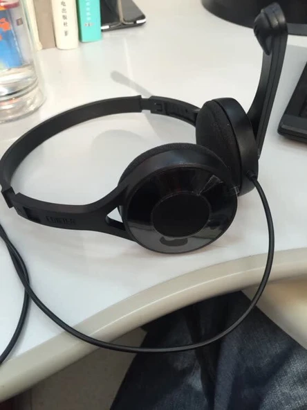 Edifier K550 Beyaz Çift Delikli + İki Çevirmeli Tek Kablolu Kulaklık - 5