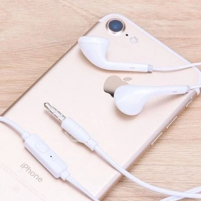 R9 Beyaz Standart Versiyon 3.5mm Kablolu Kulak İçi Oyuncu Kulaklığı