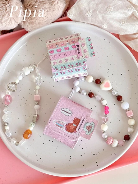 Apple AirPods Pro 2. Nesil için Liçi Desenli Deri Kulaklık Kılıfı - Seni Seviyorum Ayı + Asma Zinciri - Resim 3