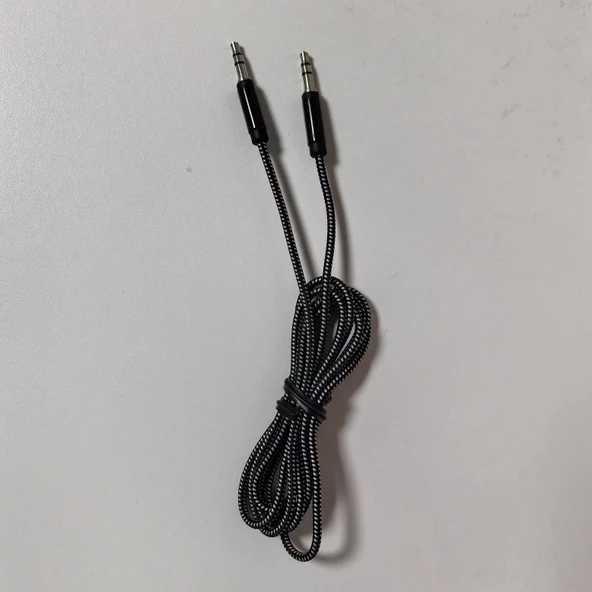 3.5mm - 3.5mm Ses Kablosu - Yüksek Kaliteli Çiçek Desenli 1.3m