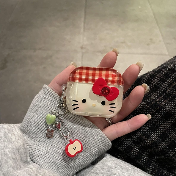 Hello Kitty AirPods Pro 2 Koruyucu Kılıf - Kırmızı Ekose Desenli ve Kolye Ucu