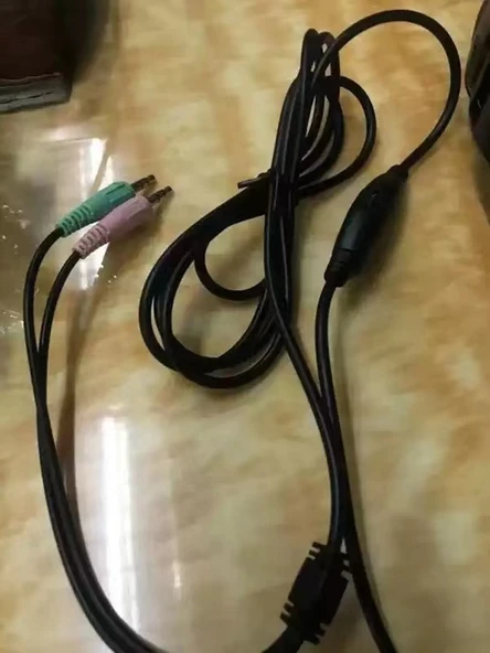 Mikrofonlu Kablolu Kulaklık - 3.5mm Girişli - Bilgisayar ve Eğitim İçin - Siyah - 6