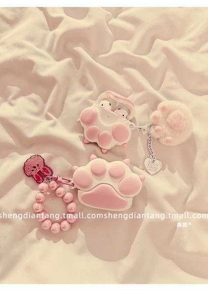 Pembe Kedi Pençesi Silikon AirPods Pro 2. Nesil Kılıfı - Kolye Uçlu - 10