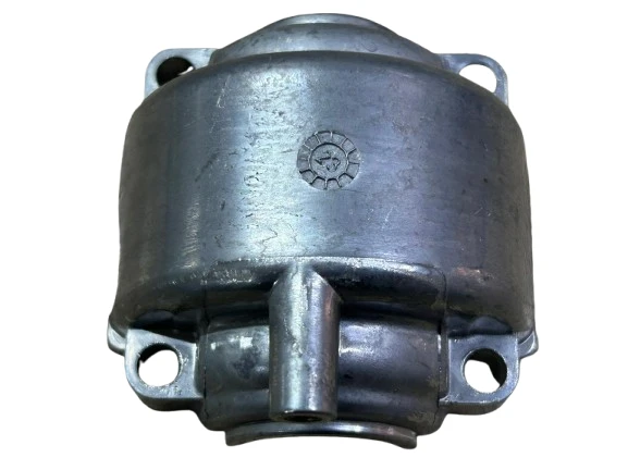 MOTORLU TESTERE SİLİNDİR ALT KAPAĞI OLEOMAC GSH400 ORJİNAL ürün görseli