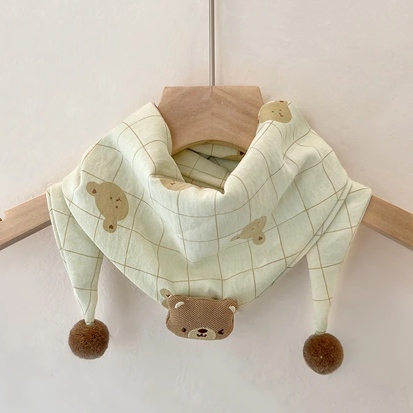 Bebek Boyunluk - Yeşil Ayı Desenli - 6-12 Ay