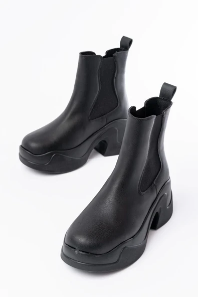 Siyah Yüksek Tabanlı Lastikli Günlük Kadın Bot - 3