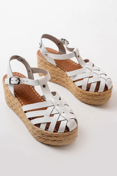 Beyaz Ortopedik Hakiki Deri Dolgu Kadın Sandalet - 3