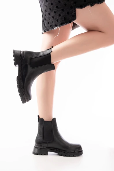 Siyah Lastikli Günlük Kadın Bot - 2