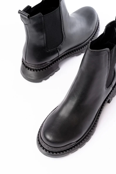 Siyah Lastikli Günlük Kadın Bot - 4