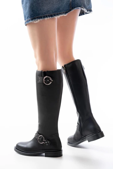 Siyah Toka Aksesuarlı Lastikli Fermuarlı Günlük Kadın Çizme - 4