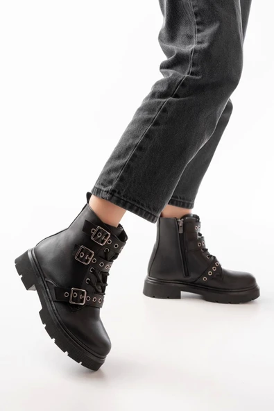 Siyah Toka Aksesuarlı Fermuarlı Günlük Kadın Bot - 3