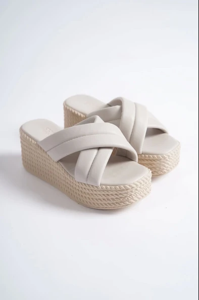 Joymıx Dolgu Topuklu Ortopedik Taban Hasır Görünümlü Kadın Terlik Kt - Krem - 4