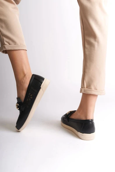 Layla Bağcıksız Ortopedik Rahat Taban Çiçek Desenli Kadın Babet Ayakkabı Kt - Siyah - 3