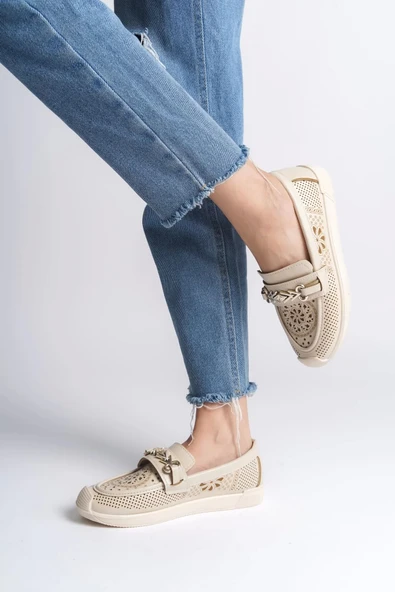 Lıly Bağcıksız Ortopedik Rahat Taban Çiçek Desenli Kadın Babet Ayakkabı Kt - Krem - 3