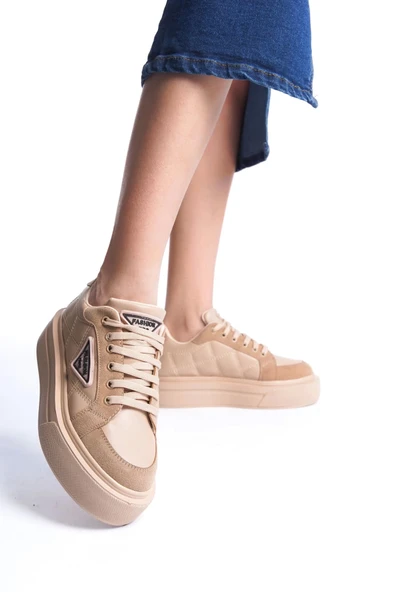 Prag Bağcıklı Ortopedik Taban Desenli Kadın Sneaker Spor Ayakkabı Tt - Ten