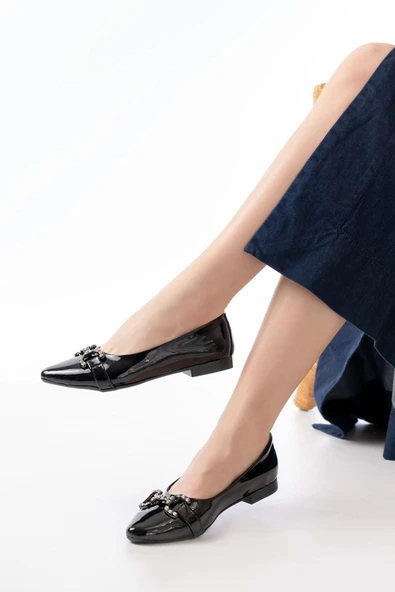 İNF-133 Siyah Rugan Taşlı Tokalı Günlük Kadın Babet - 3