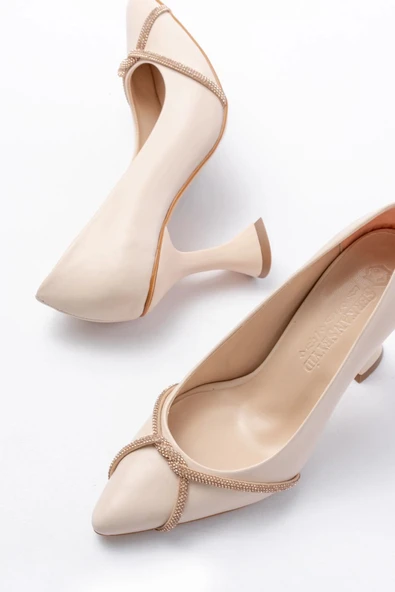 Bej Günlük Sarmal Taşlı Topuklu Kadın Ayakkabı - 3