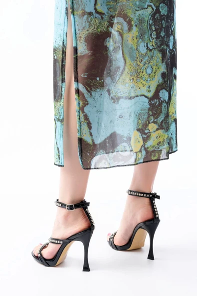 Siyah Taşlı Vivet Platformlu Topuklu Kadın Ayakkabı - Resim 4