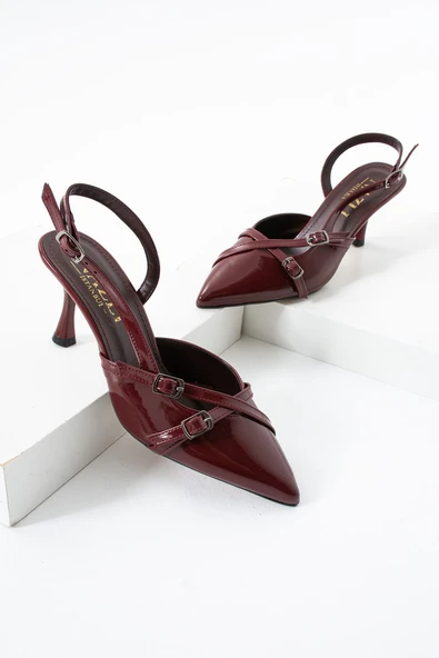 Albishoes Çift Toka Detaylı Arkası Açık Rugan Sivri Burun 8 Cm Ince Topuklu Stiletto Kadın Ayakkabı - 4
