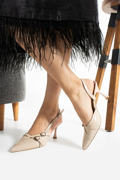 Albishoes Çift Toka Detaylı Arkası Açık Rugan Sivri Burun 8 Cm Ince Topuklu Stiletto Kadın Ayakkabı - 3