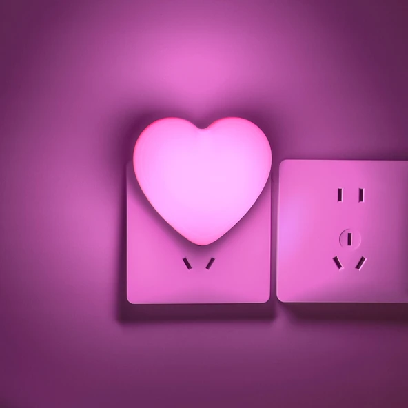 LED Kalp Gece Lambası - Pembe Işık [Akıllı Işık Kontrolü]