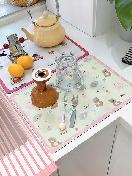 Sevimli Su Emici Hızlı Kuruyan Diatomit Bardak Altlığı - Pudra Çerçeveli Sarı Taban Ayı-Kare - 6