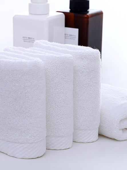 Otel Restoran Küçük Kare Havlu - 20 gr Pamuklu Köşe Askılıklı 22x22cm - 3