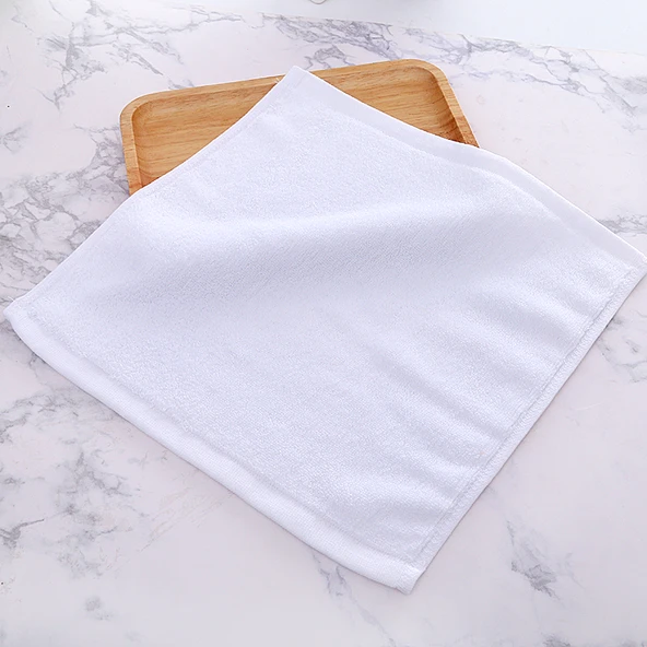 Otel Restoran Küçük Kare Havlu - 20 gr Pamuklu Köşe Askılıklı 22x22cm - 9