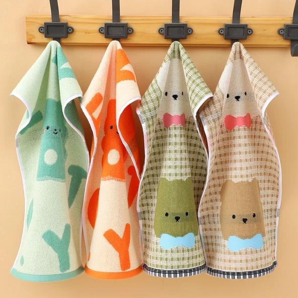 Çocuk Havlusu 50x25cm - 4'lü Çift Ayı Karışık Renkli ve Lyme Tavşanı Karışık Renkli