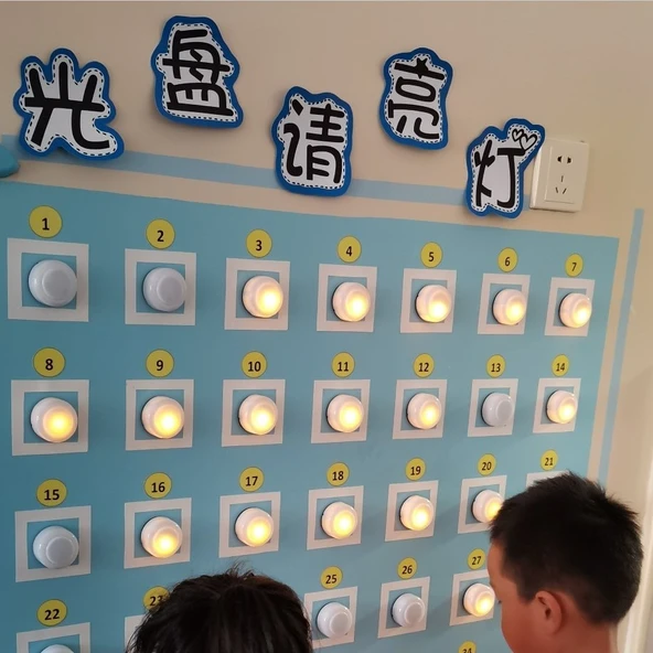 4.5cm LED Dokunmatik Gece Lambası - Bataryasız ve Yapıştırıcısız