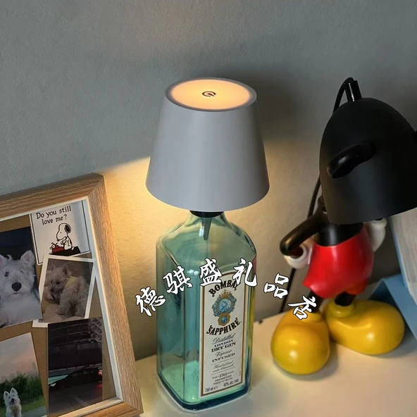 Şarap Şişesi LED Masa Lambası - Siyah - Üç Renkli - 11