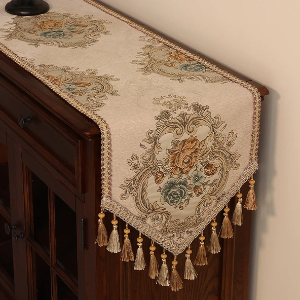 Amerikan Stil Şönil Dantelli Masa Örtüsü - Sena Bahçe-M - 35x160cm