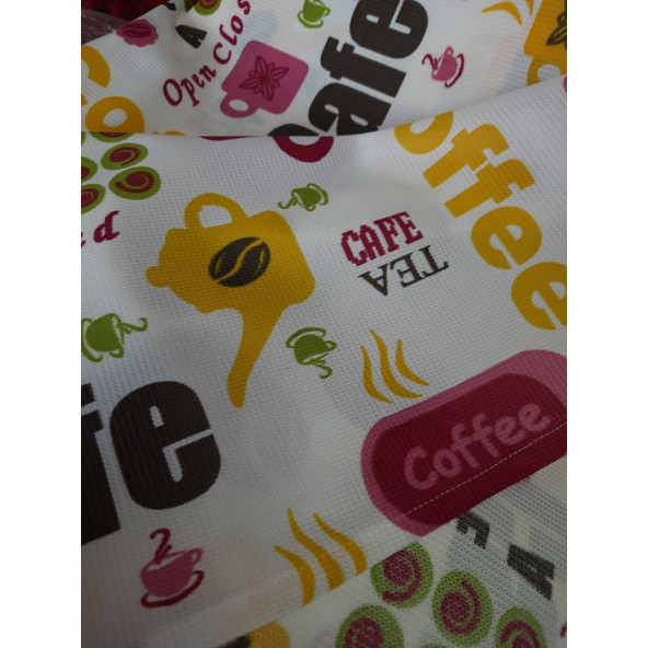 DERTSİZ MASA ÖRTÜSÜ - EBADI: 160 X 220 cm - KUMAŞI: % 100 POLYESTER - 2