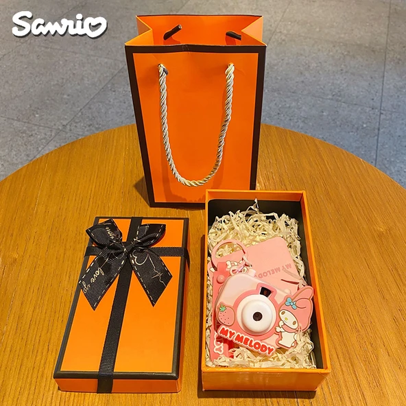 Sanrio Projeksiyon Kameralı Anahtarlık - Melody (Turuncu Hediye Kutulu + Hediye Çantalı)