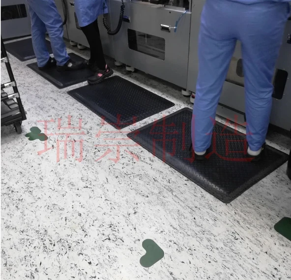 Aşınmaya Dayanıklı Anti-Yorgunluk Sıcak Zemin Matı - Gri Altı Sarı Kenarlı 0.9m x 0.6m 3 Katmanlı 20mm Kalın - 5