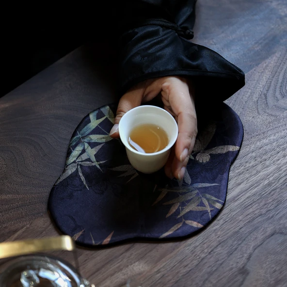 Zen Xiangyun İpliği Çay Altlığı - Koyu Mor Bambu Yaprakları - 2