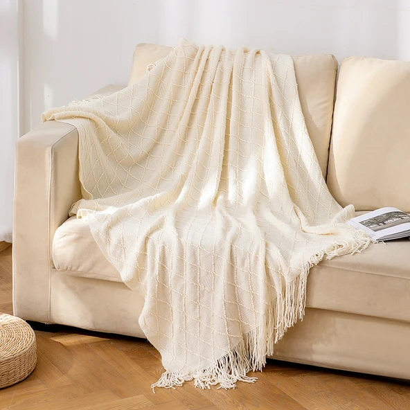 Tuhaflı Yatak Örtüsü - Krem Beyazı - 2 m Yatak (130*260 cm) - 11