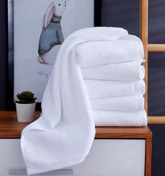 Pamuklu Tek Kullanımlık Beyaz Havlu - 30x70 cm - 80g - 5